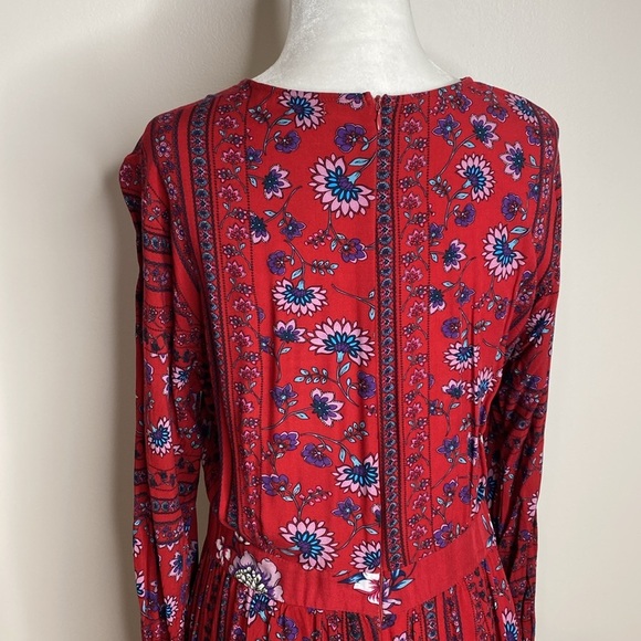 Cottagecore Elegant Red Floral Maxi Dress - Picture 5 of 7